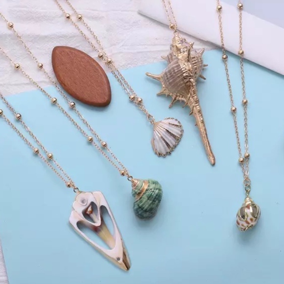 Gold Dipped Seashell Beaded Gold Pendant Necklace - Picture 2 of 8